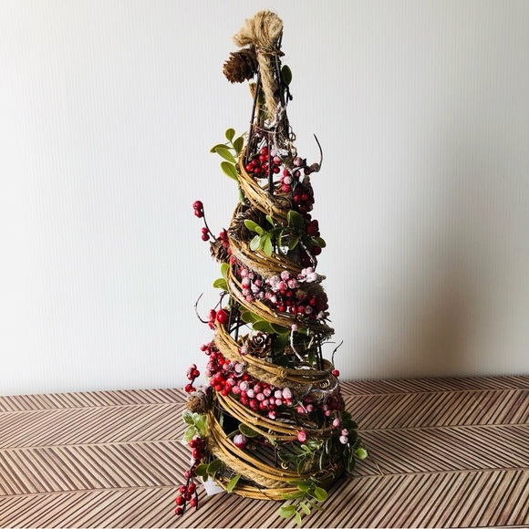 Hobby Lobby Christmas Cone Tree Primitive Rattan Frosted Berry and Pinecones - Picture 4 of 6
